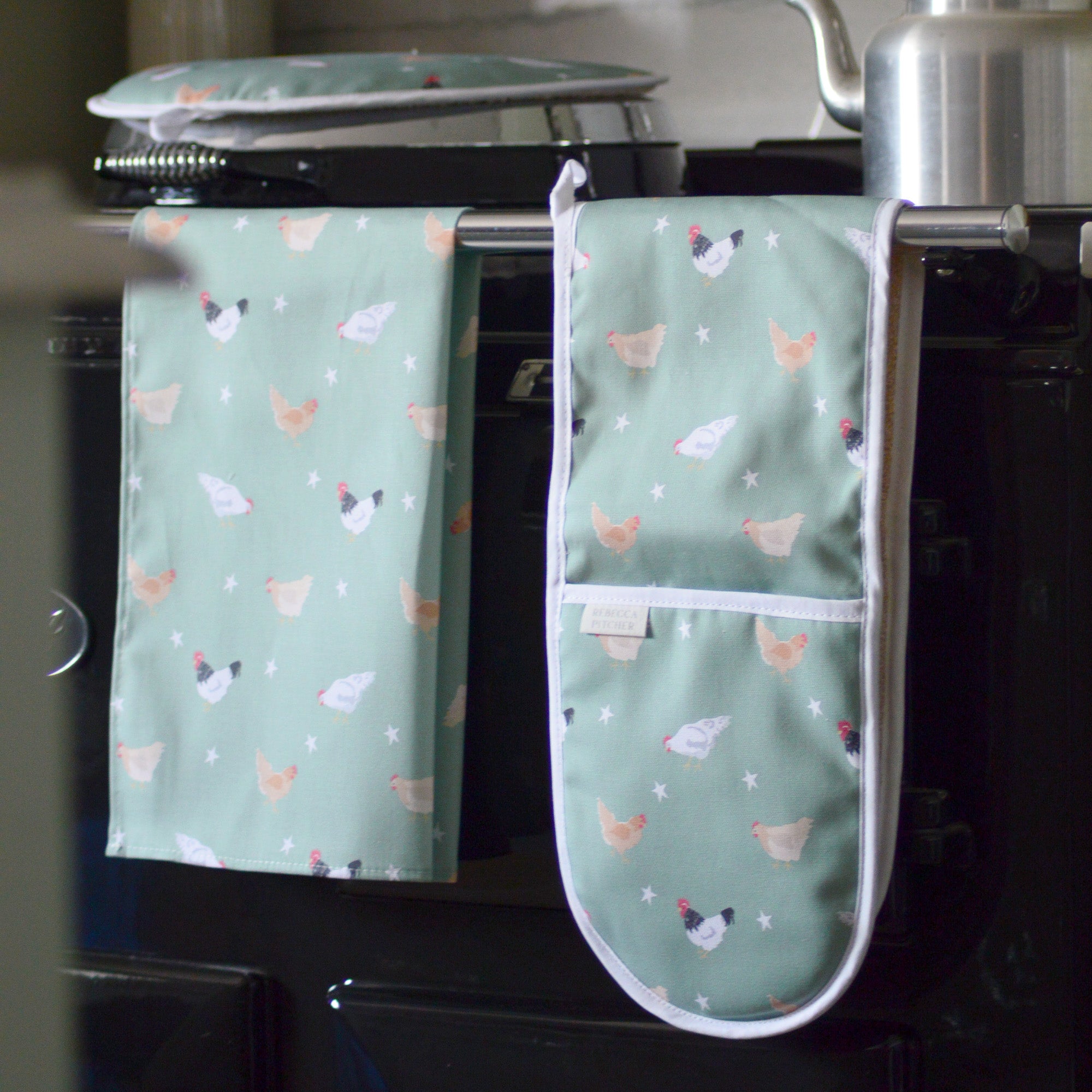 Green Chicken Oven Gloves