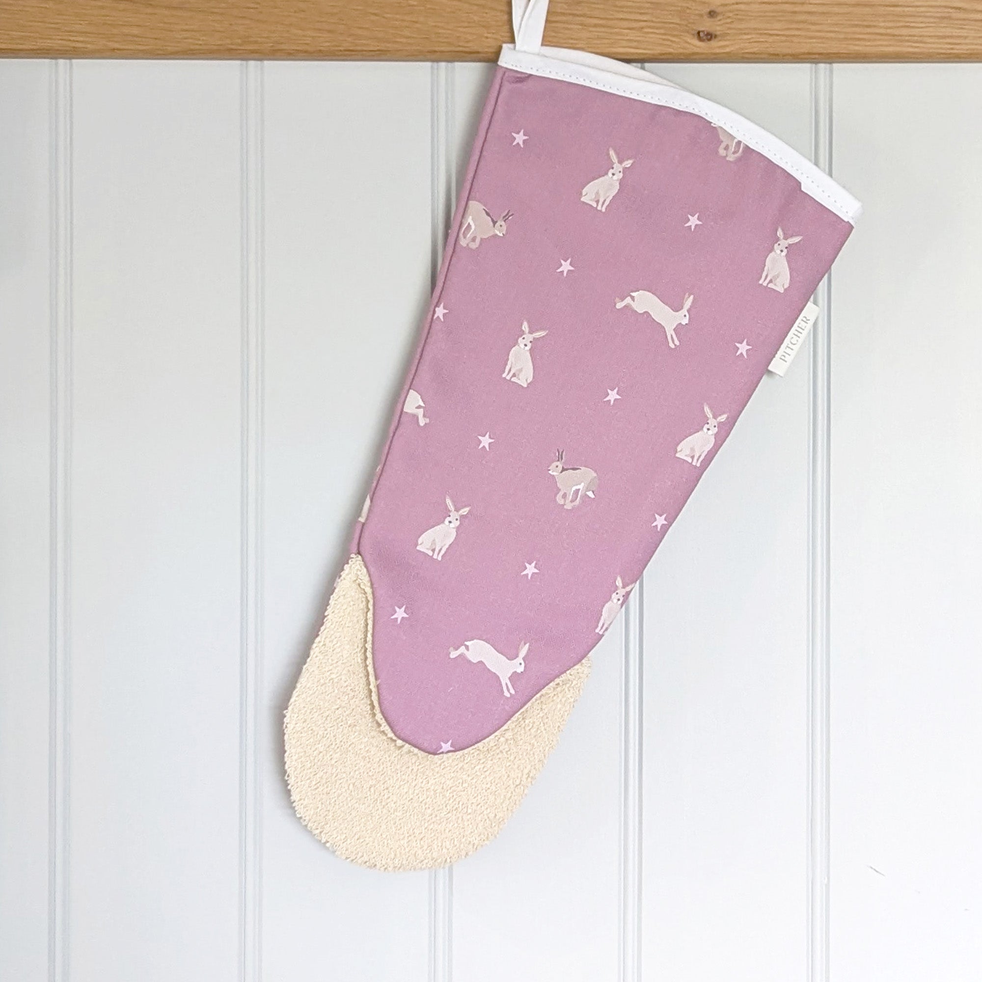 Pink Hares Oven Gauntlet