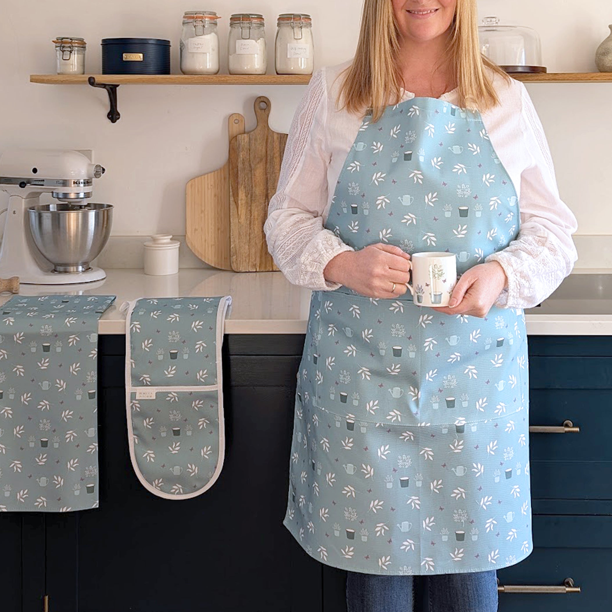 Cottage Garden Adult Apron